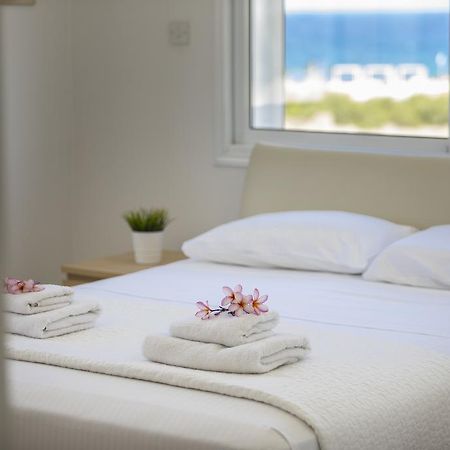 פאראלימני Protaras Villa Sandy Toes מראה חיצוני תמונה